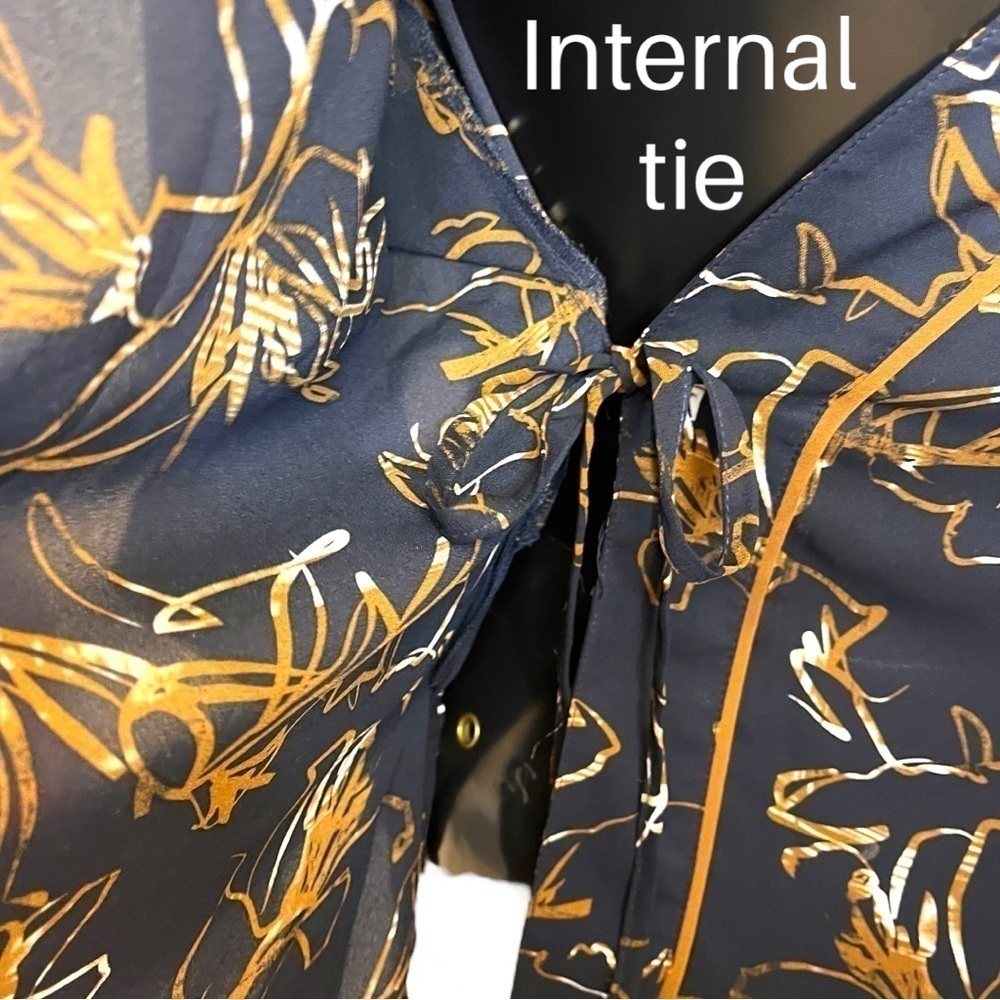 In Every Story/Penningtons Kimono Style Wrap Blouse - Picture 13 of 15